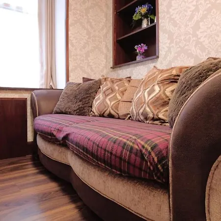 Appartement The Wee Nook Crieff - 1-Bed With Garden :) Extérieur photo