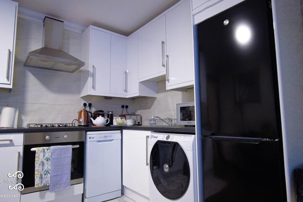 The Wee Nook - 1-bed With Garden :) Crieff