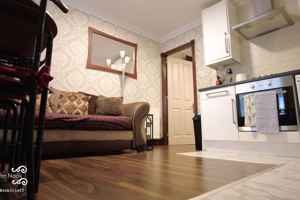 The Wee Nook - 1-bed With Garden :) Apartment *